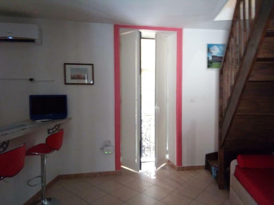 Casa Vacanza Le Moko' Apartment เนเปิลส์ ภายนอก รูปภาพ